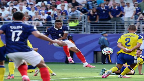 لا مفاجآت اليوم.. مبابي يتألق وفرنسا تستعرض لتواصل مشوارها المونديالي…