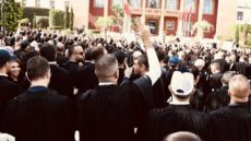 هيئات المحامين تصعد.. استمرار التوقف الشامل عن الخدمات وتعليق المساعدة القضائية واجتماع حاسم في شتنبر …