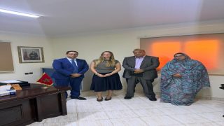 وفد حقوقي دولي يطلع على تجربة المندوبية الجهوية لمؤسسة وسيط المملكة بالعيون الساقية الحمراء يوم 01 شتنبر 2026