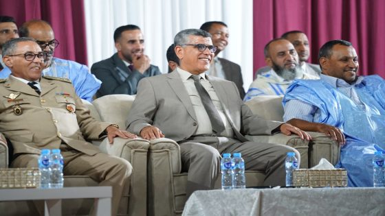 السمارة تعيش ليلة استثنائية.. آلاف المواطنين يحتفون بعيد الوحدة في كرنفال يجمع التراث المغربي من شمال المملكة إلى جنوبها